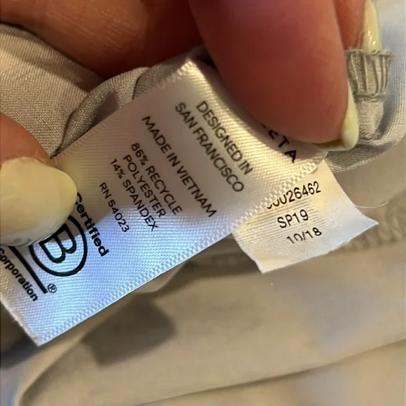 Athleta Tribeca Light Gray Wide Leg Cropped Track Pants Size 2 - Picture 16 of 16